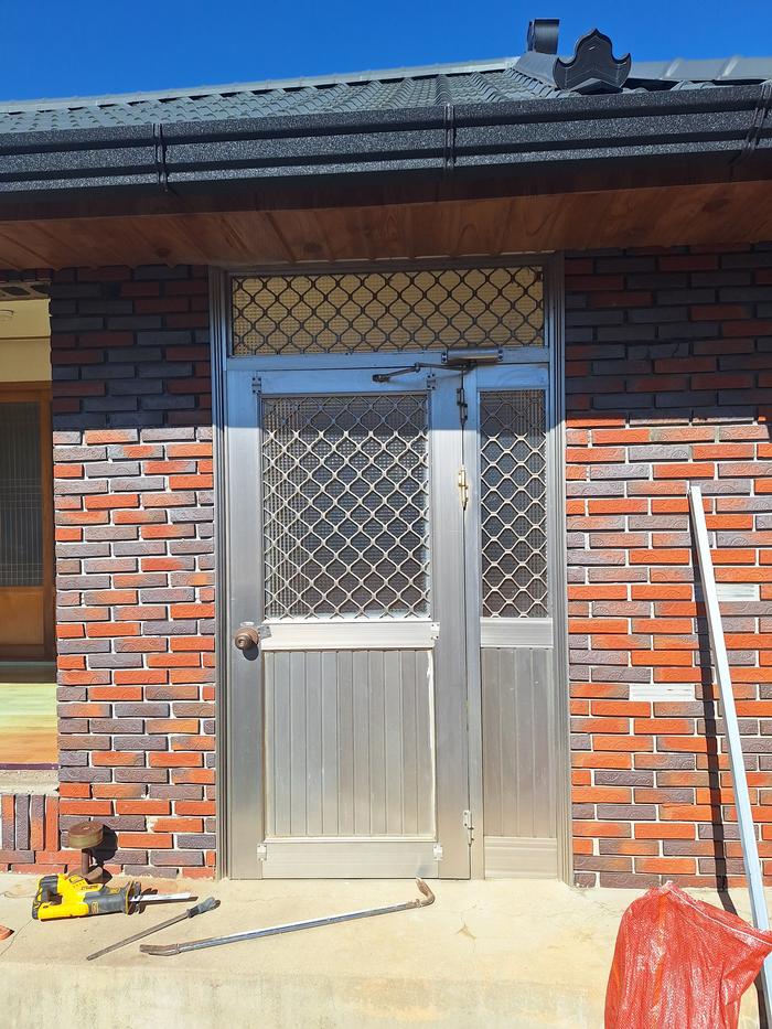 235149625_EQbJML5D_dc200802e8b23d09b1991a44e420052a3f96cfc4.jpg 이미지크게보기