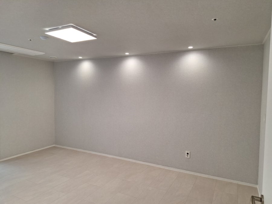 /user/t/tdesignhouse/editor/2504/797286456b12697f4f741098bdc99860_1744609558_2034.jpg 이미지크게보기