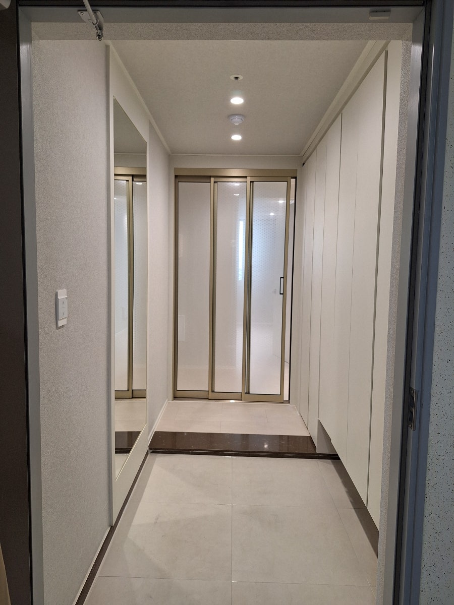 /user/t/tdesignhouse/editor/2504/797286456b12697f4f741098bdc99860_1744609569_4507.jpg 이미지크게보기