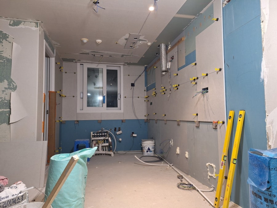 /user/t/tdesignhouse/editor/2504/797286456b12697f4f741098bdc99860_1744611773_0605.jpg 이미지크게보기