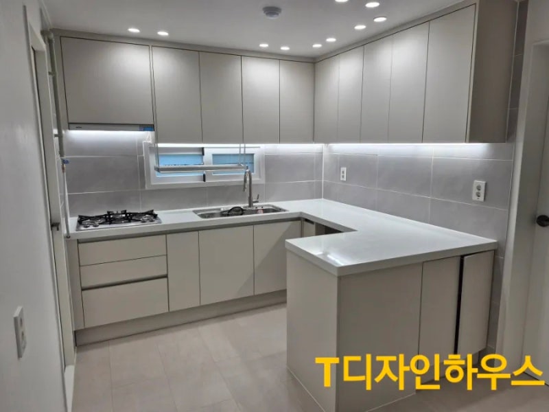 /user/t/tdesignhouse/editor/2511/4629870f7cc9a6cbda51dd601e7df51f_1762245682_7695.jpg 이미지크게보기