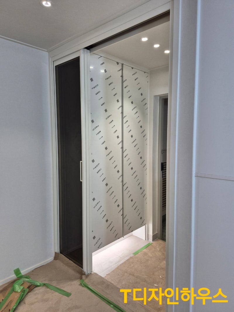 /user/t/tdesignhouse/editor/2511/4629870f7cc9a6cbda51dd601e7df51f_1762246045_4084.jpg 이미지크게보기