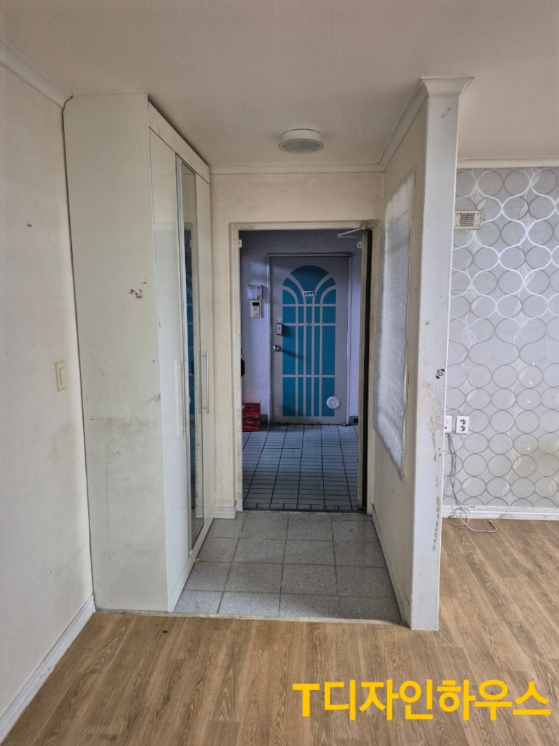 /user/t/tdesignhouse/editor/2511/4629870f7cc9a6cbda51dd601e7df51f_1762246303_5325.jpg 이미지크게보기