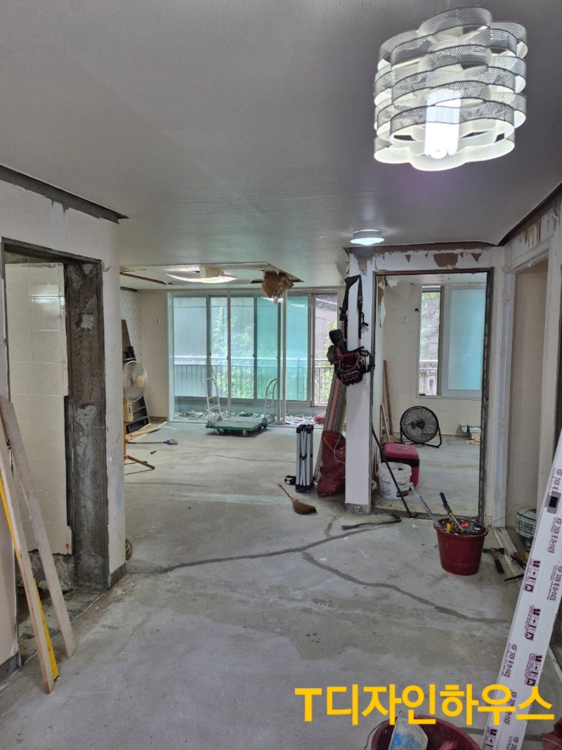 /user/t/tdesignhouse/editor/2511/4629870f7cc9a6cbda51dd601e7df51f_1762246303_7921.jpg 이미지크게보기